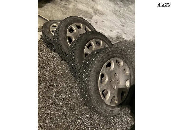 Säljes Vinterdäck 195/65 R15
