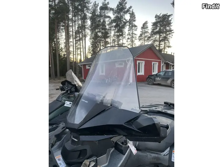 Säljes Säljes Can-am vindruta