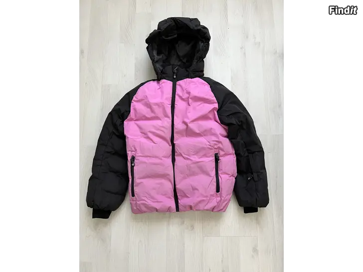 Säljes Color Kids vinterjacka, storlek 128