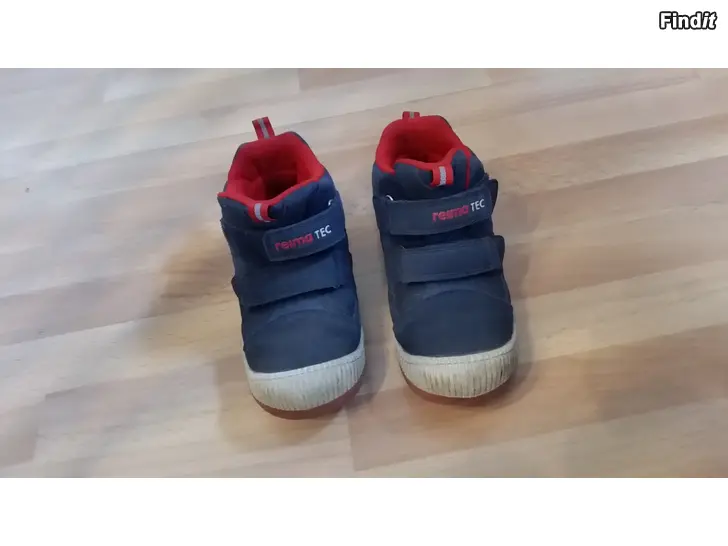 Myydään ReimaTec lenkkarit koko 28 vk-kengät tummansininen  -hinta 8e