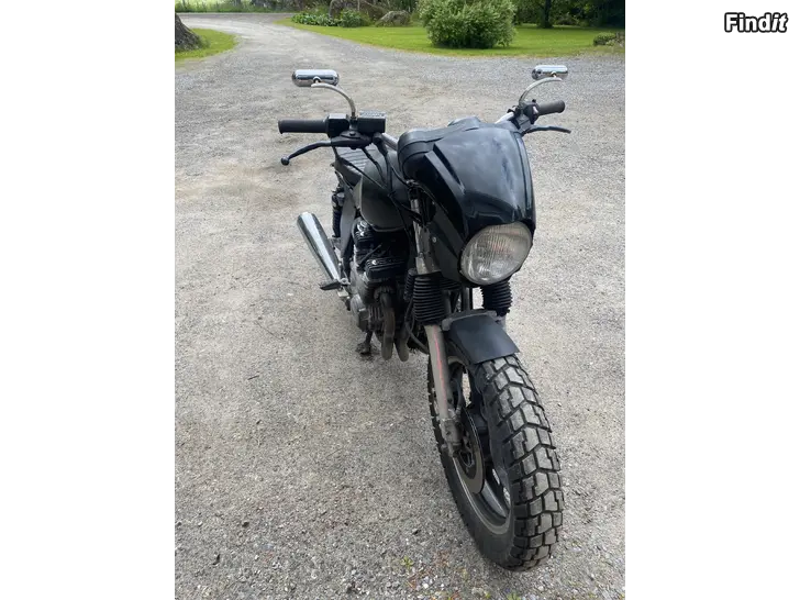 Myydään Yamaha XJ 900