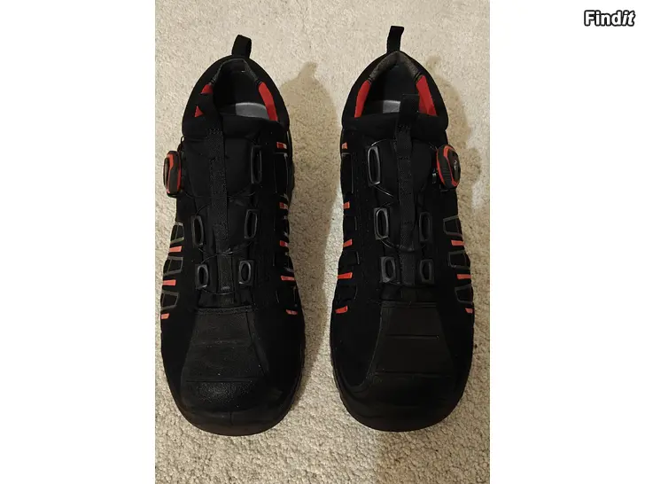 Säljes Jalas Exalter arbetsskor, strl. 41