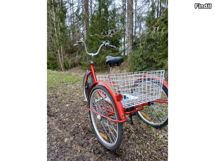 Säljes Salama akkuavusteinen kolmipyörä
