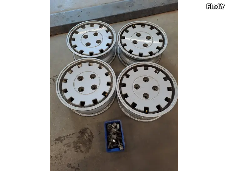 Säljes Peugeot 205 aluminium fälgar