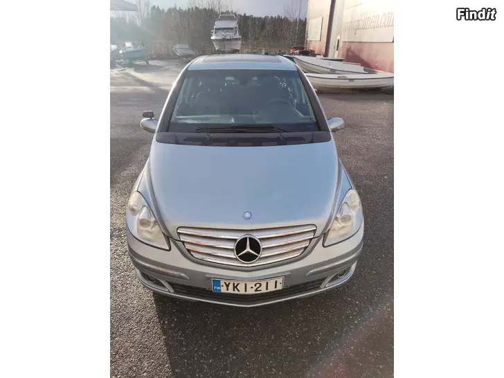 Säljes MERCEDES-BENZ B 150 1,5 BENSA  OPETTELU POLKIMIN 2006 MANUAALI  AJ 206TH  3900