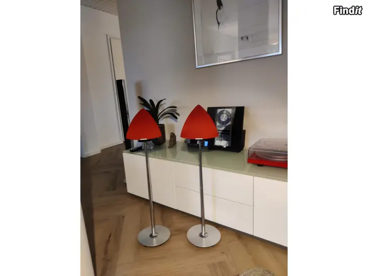 Säljes BO Beolab 4 aktiivikaiuttimet