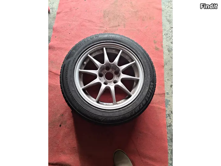 Myydään alumiinivanteet kitkarenkailla