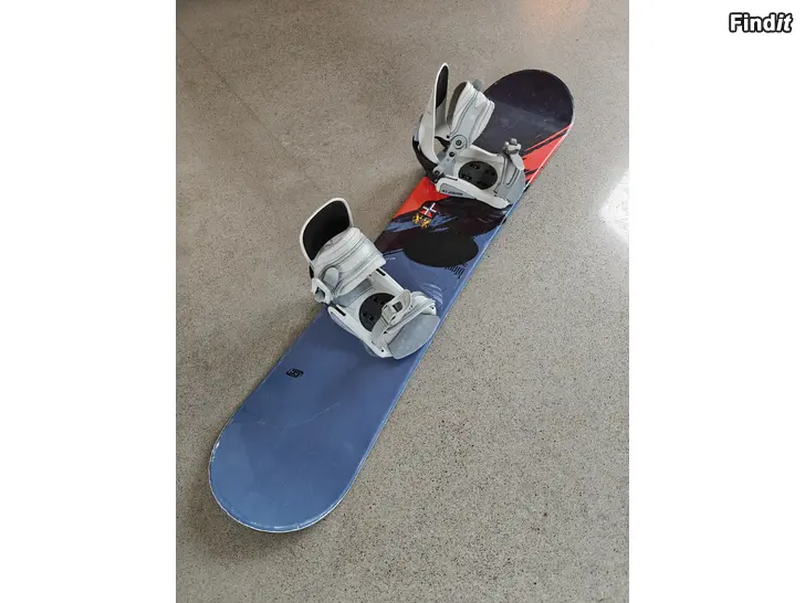 Säljes Snowboard lumilauta 125 cm