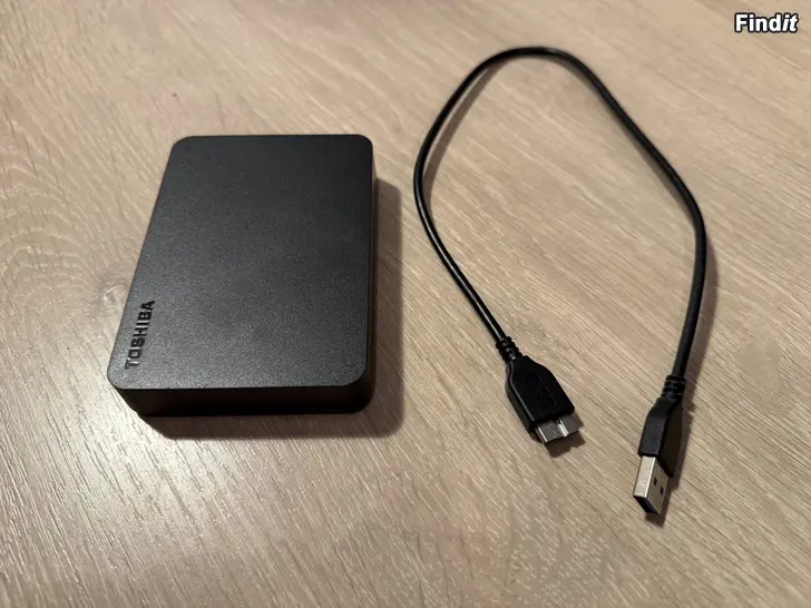 Säljes Toshiba Canvio Basics 4 Tb extern hårddisk 2,5