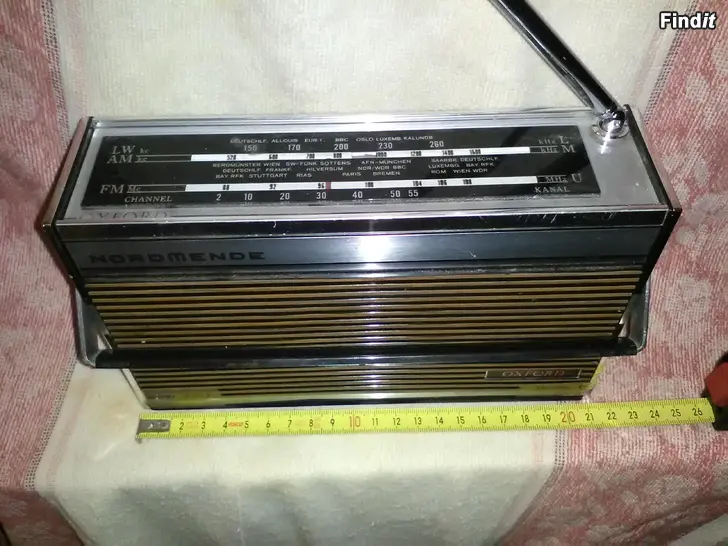 Vaihdetaan NORDMENDE radio Vintage ehjä siisti