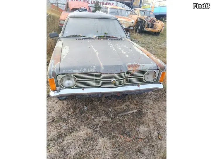 Säljes Taunus V6 reservdelsbil