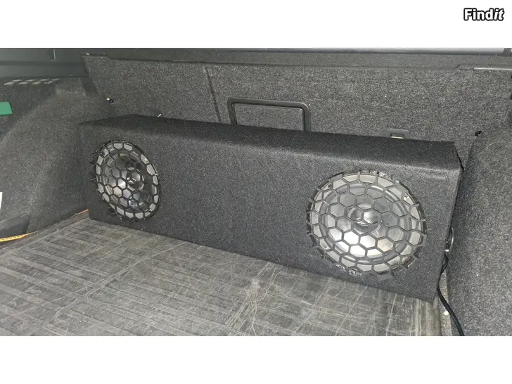 Säljes 2 x 8.3 SPL DYNAMICS basar