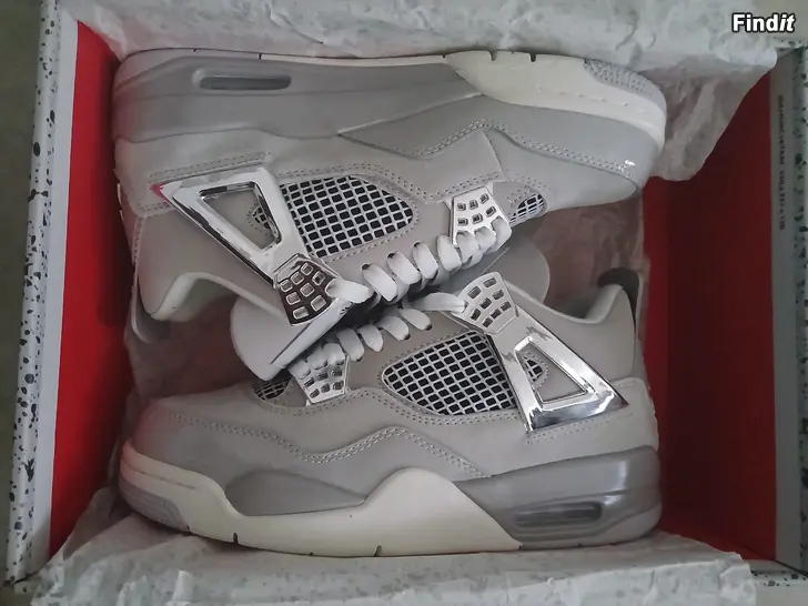 Säljes Nike Air Jordan 4 Retro