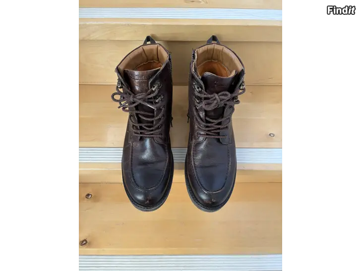 Säljes Timberland läderkängor med dragkedja, stl 43