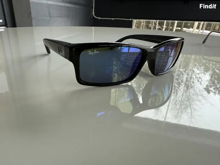 Säljes Ray Ban  Serengeti solglas