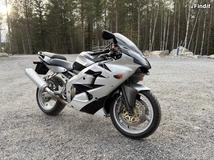 Myydään Kawasaki Ninja ZX-6R 2001  38 561 km