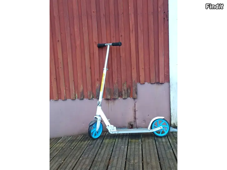 Myydään Potkulauta