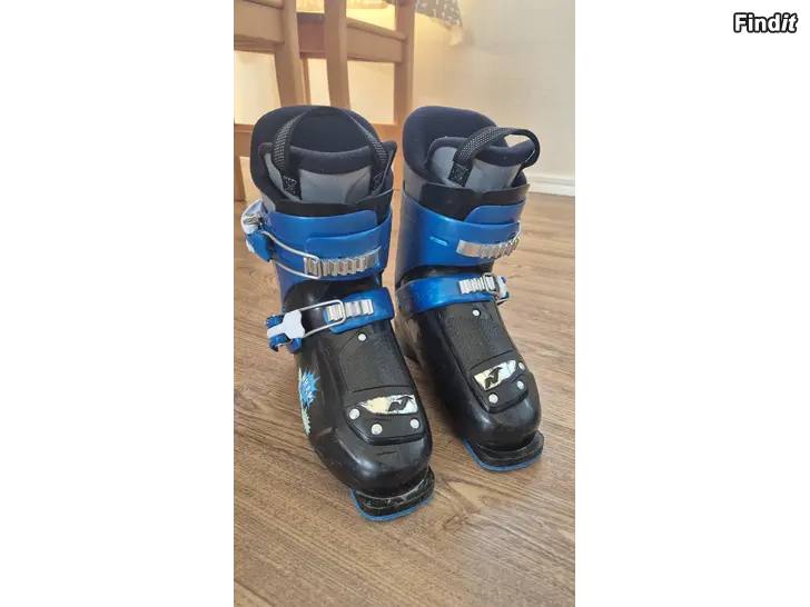 Säljes Slalomskor 255mm