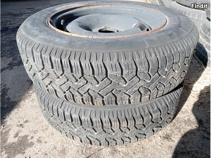 Myydään Kesärenkaat 165/70R14 Michelin peltivanteet 4-108 Peugeot