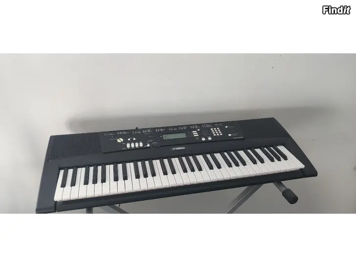 Myydään Yamaha Ez-220 kosketinsoitin