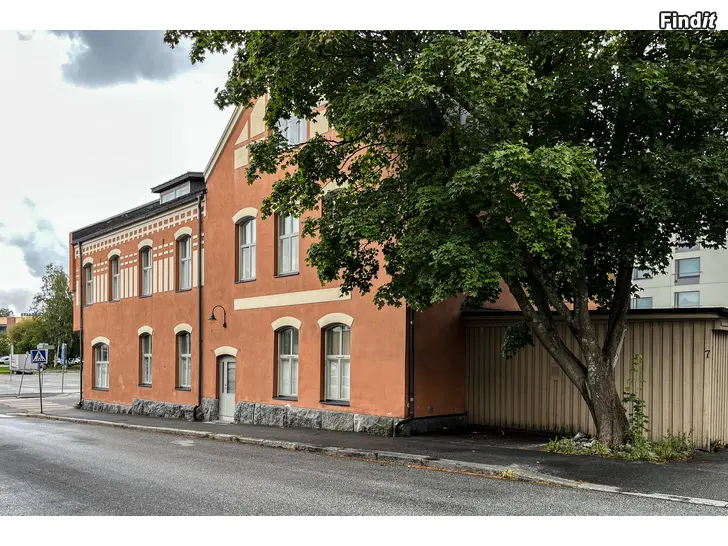 Uthyres Möblerad studio/etta på 37m2, Kvarnbacken, Jakobstad