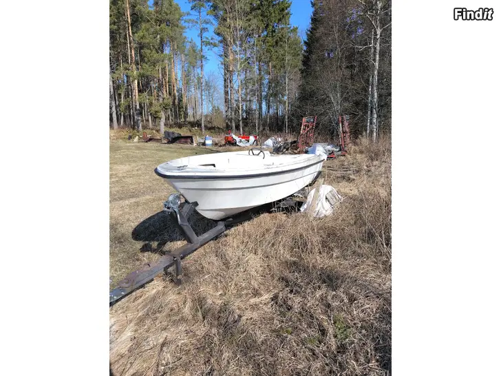 Säljes Finmar 4,5 meters pulpetbåt
