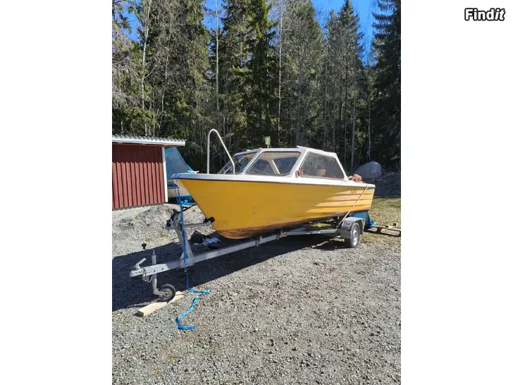 Säljes Kulla 530  Yamaha 50