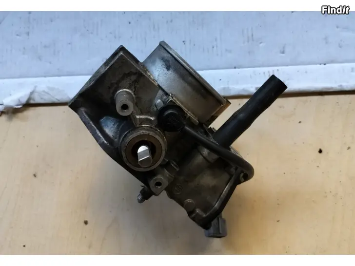 Myydään Kaasuläpäkotelo takavalot osia Peugeot