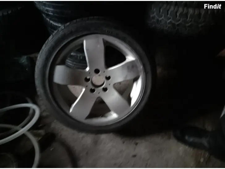 Myydään Mb w211 vanteet