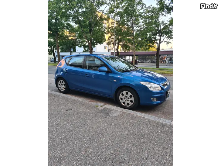 Myydään Hyundai I30 1,6 crdi 2009 myydään