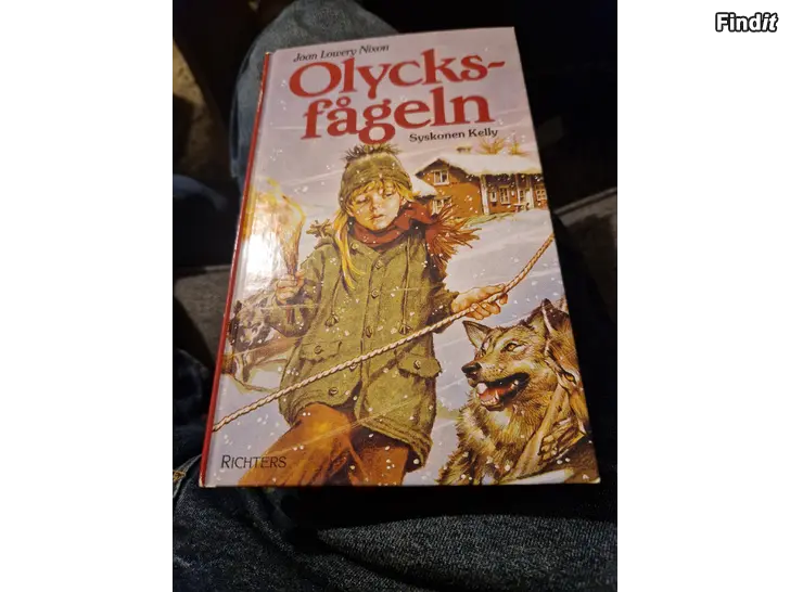Säljes Ungdoms böcker...