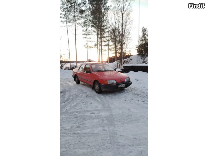 Myydään Ford Sierra
