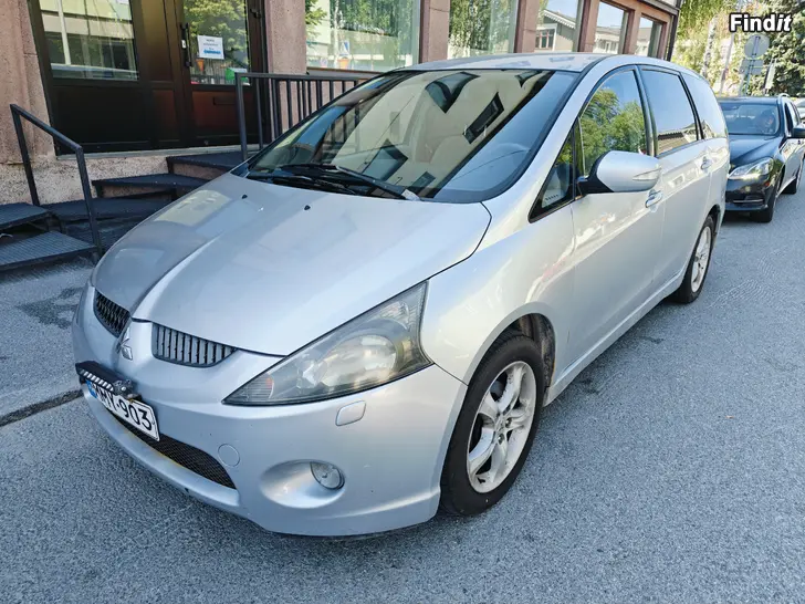 Myydään Mitsubishi Grandis 2,4 automat