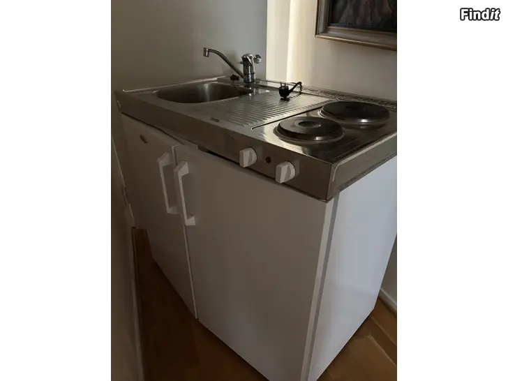 Säljes Minikök med kylskåp