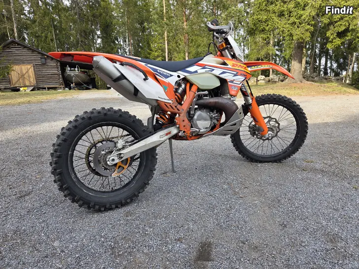 Myydään KTM 250 EXC Factory Edition