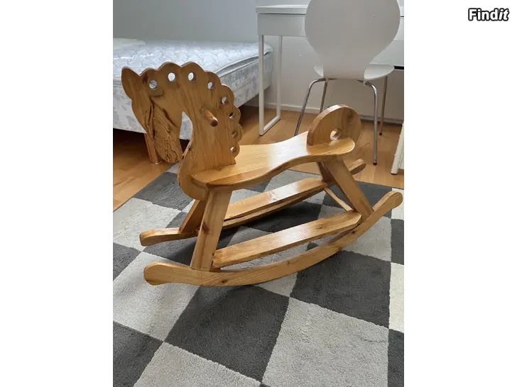 Säljes Gunghäst