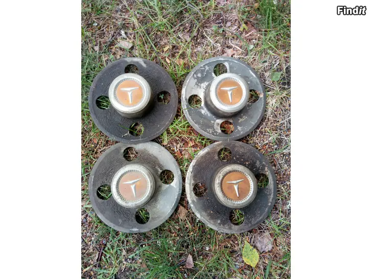 Myydään Toyota keskiökapselit