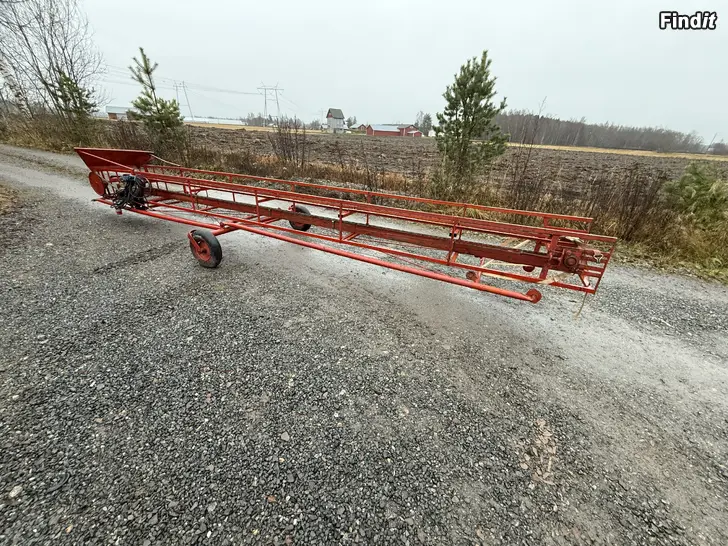 Säljes Fransgård transportör för småbalar