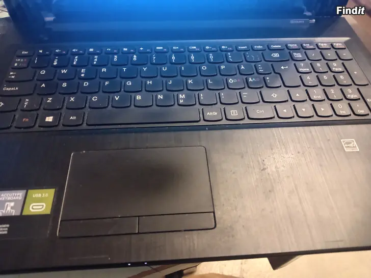 Myydään Lenovo läppäri