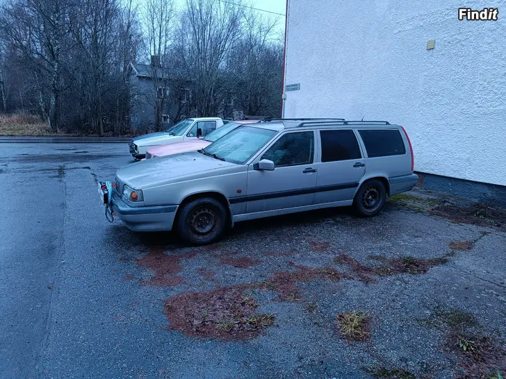 Myydään volvo 850