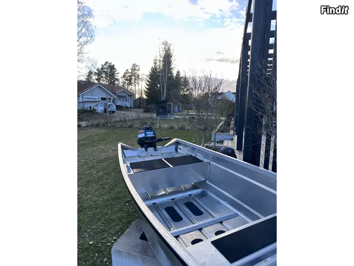 Myydään Oanvänd aluminiumbåt och yamaha 9.9