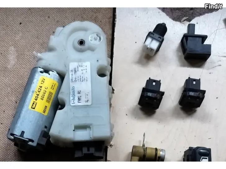 Myydään Mikrokytkin lasinnostin kytkin puskurin ritilä