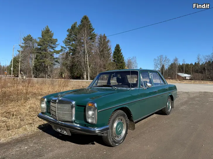 Säljes Mercedes-Benz W115 220D 1968