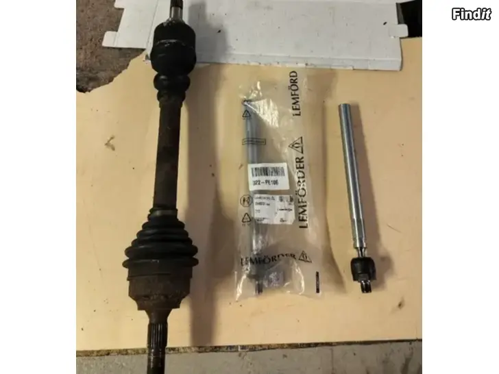 Myydään Vetoakseli takaumpio raidetangon sisä