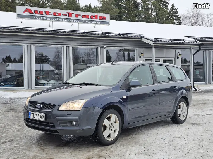 Säljes FORD FOCUS 1.6i Trend farm. -07