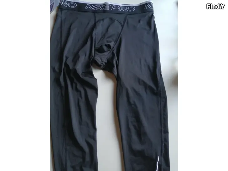 Säljes Herr sporttrikåer