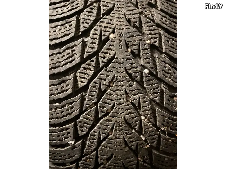 Myydään 205/65/16 nokia hakkapelitta 2kpl