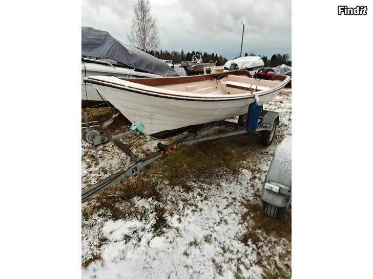 Myydään Artekno + Mercury 15 hv + Kärry