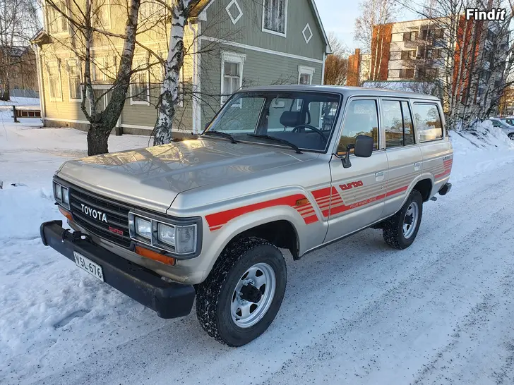 Säljes Toyota Landcruiser HJ61 Nybesiktad