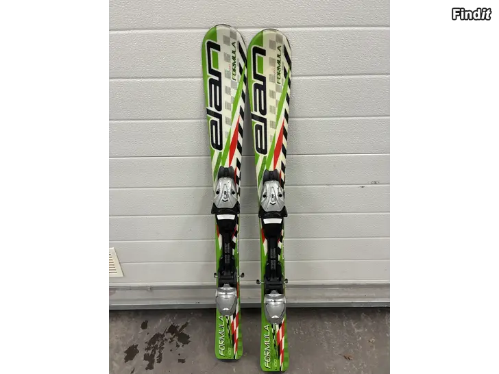 Säljes Slalomskidor 100cm + skor 21